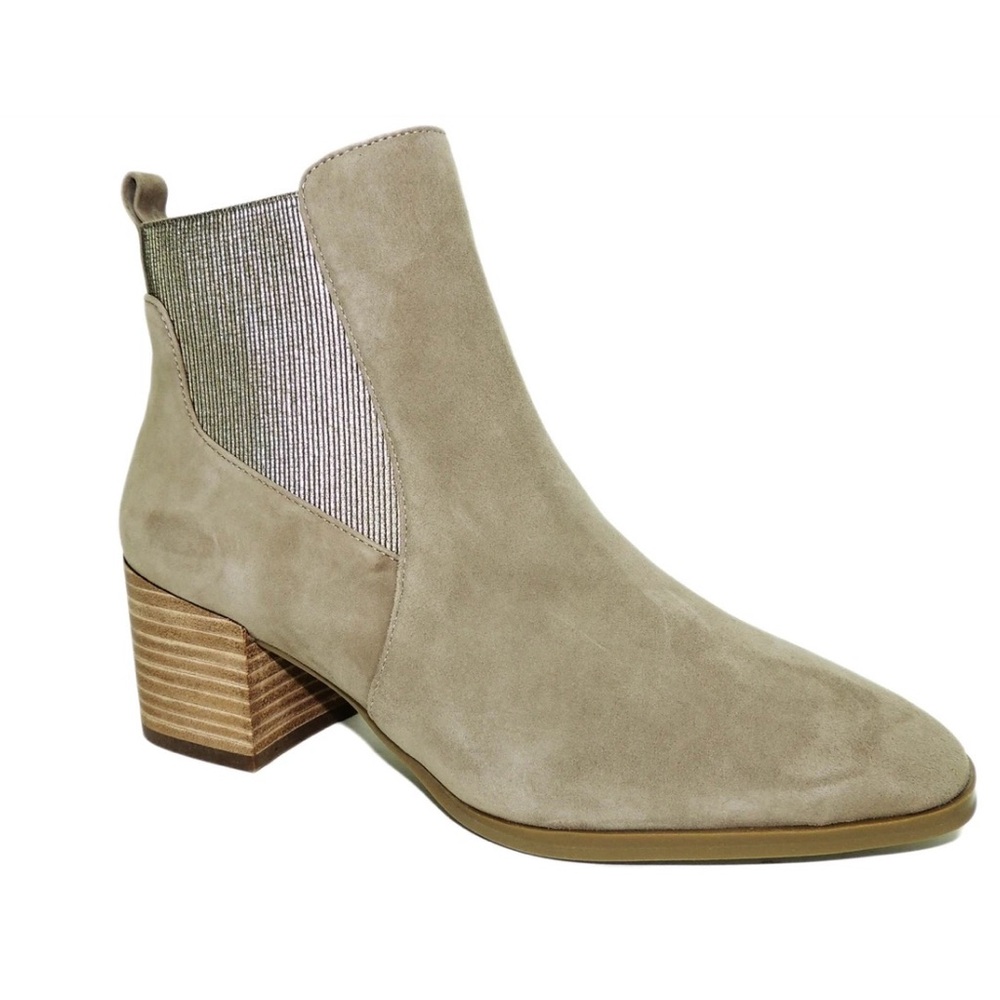 Anne Klein Parson Chelsea Booties Metallic Taupe Suede Size 6.5 M
New no box